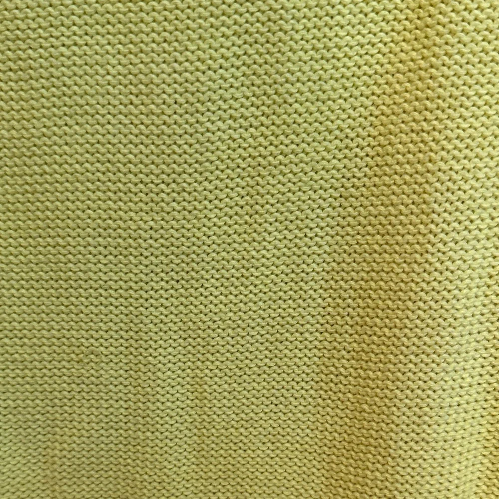 ✅✅✅BOGOHO✅✅✅ Gap Yellow Cable Knit Sweater-Large